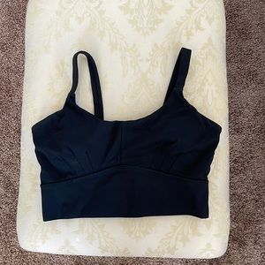 Born primitive sports crop tank/bra